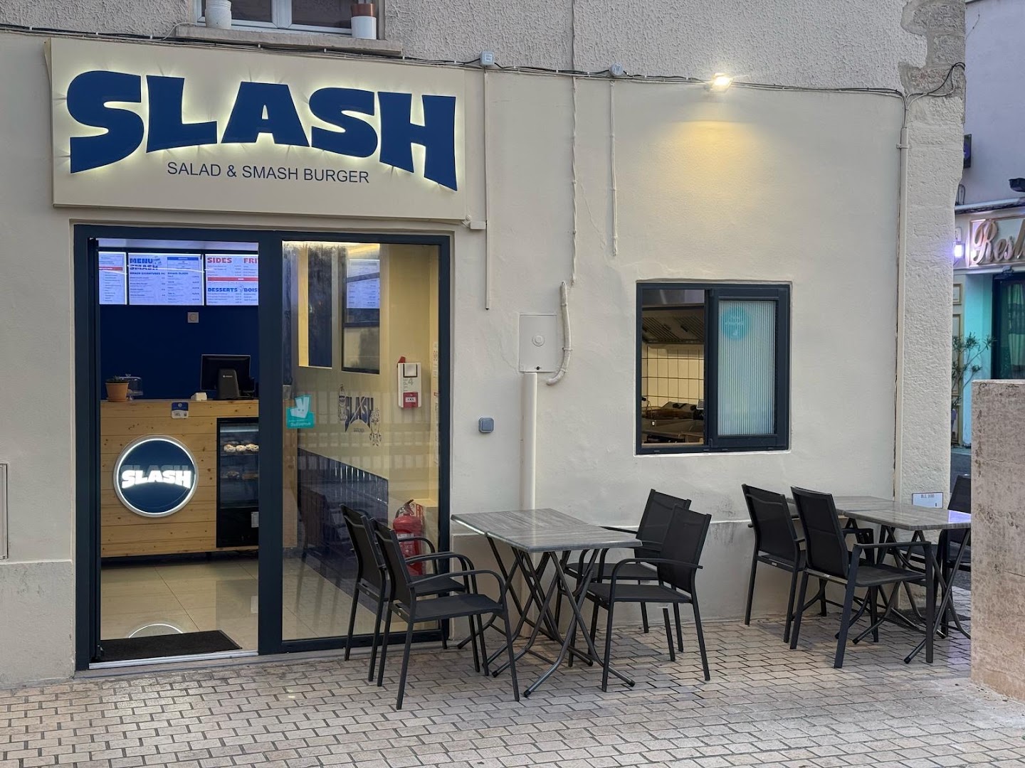 SLASH - Smash Burgers · Photos 1